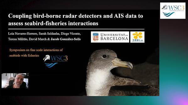 Coupling bird-borne radar detectors and AIS data to assess seabird-fisheries interactions